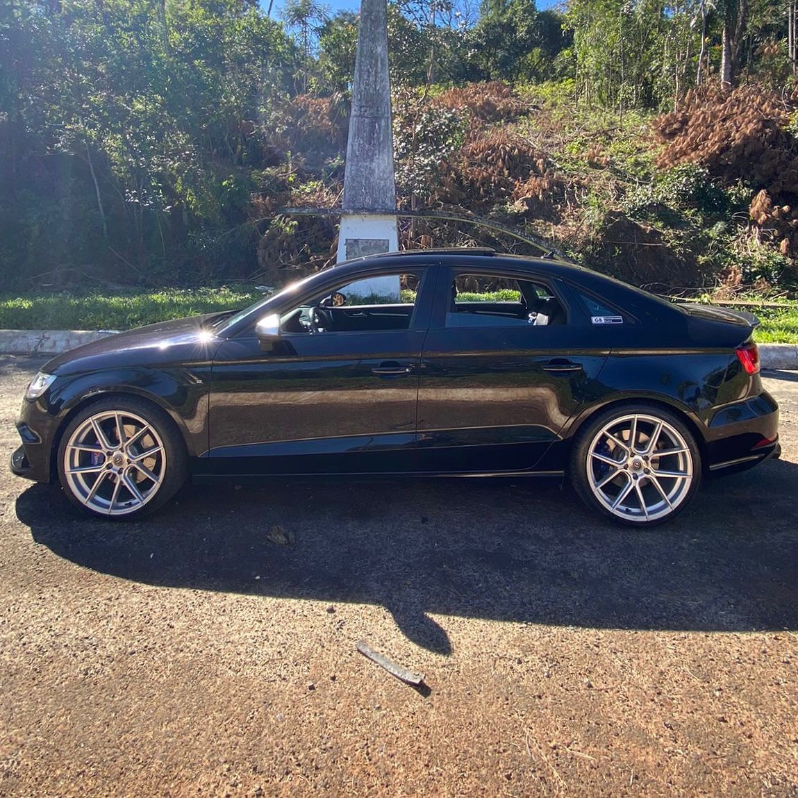Imagem do Carro 3
