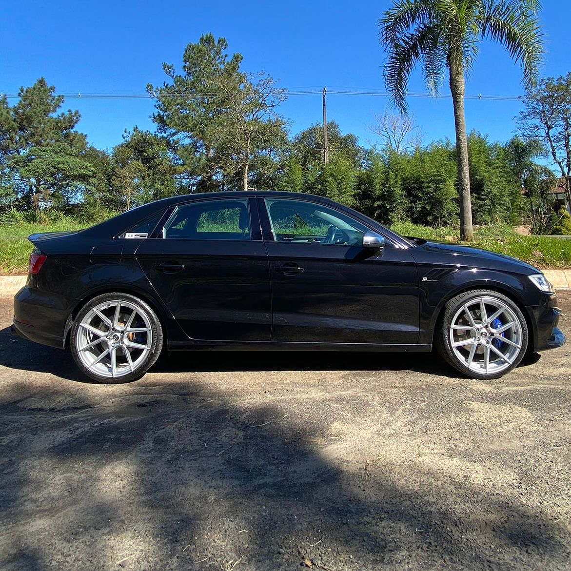 Imagem do Carro 4