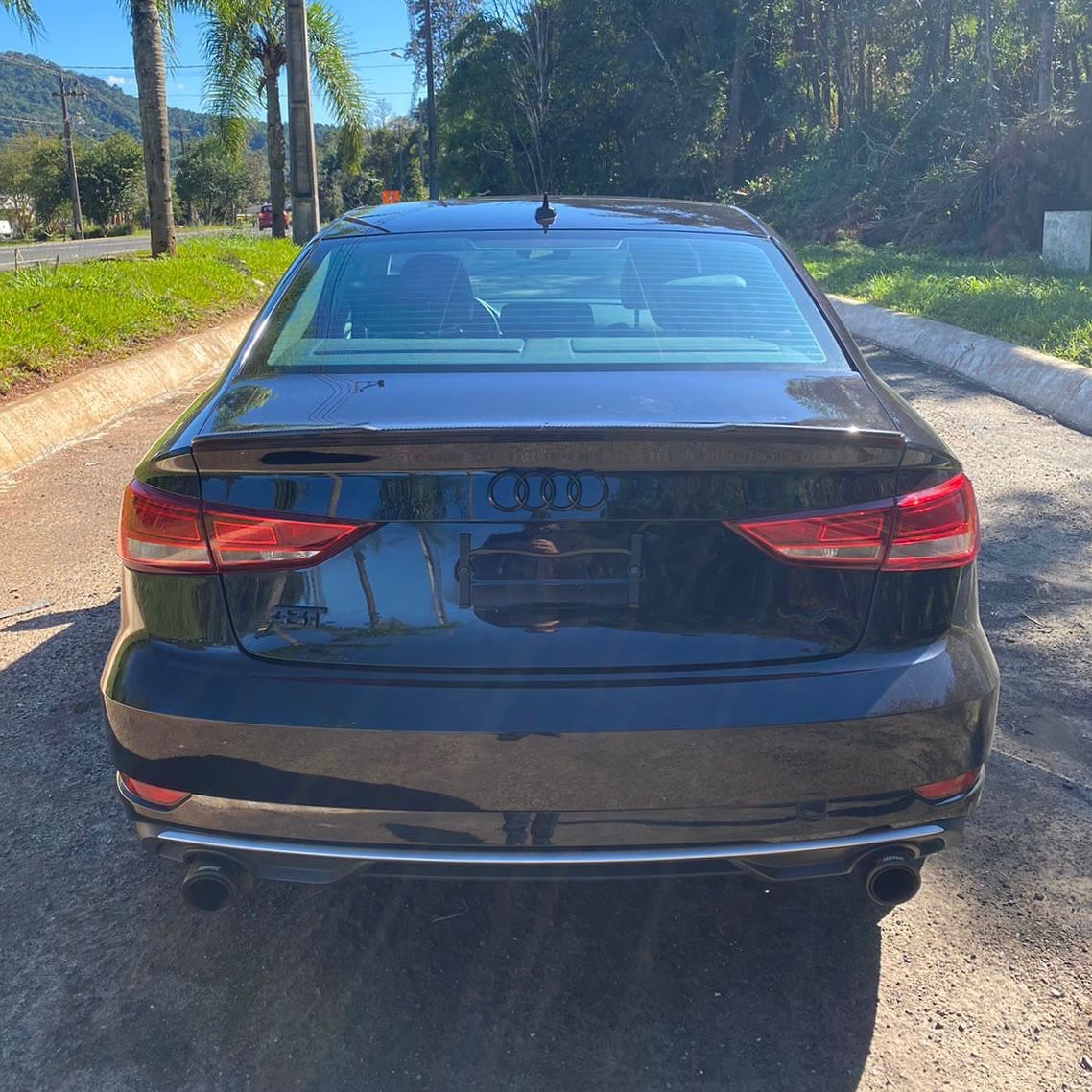 Imagem do Carro 7