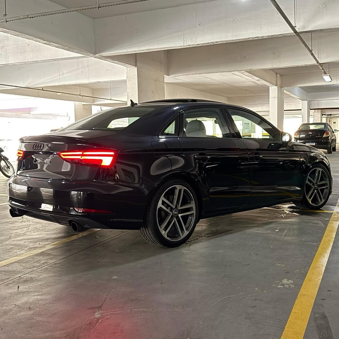 Imagem do Carro 4