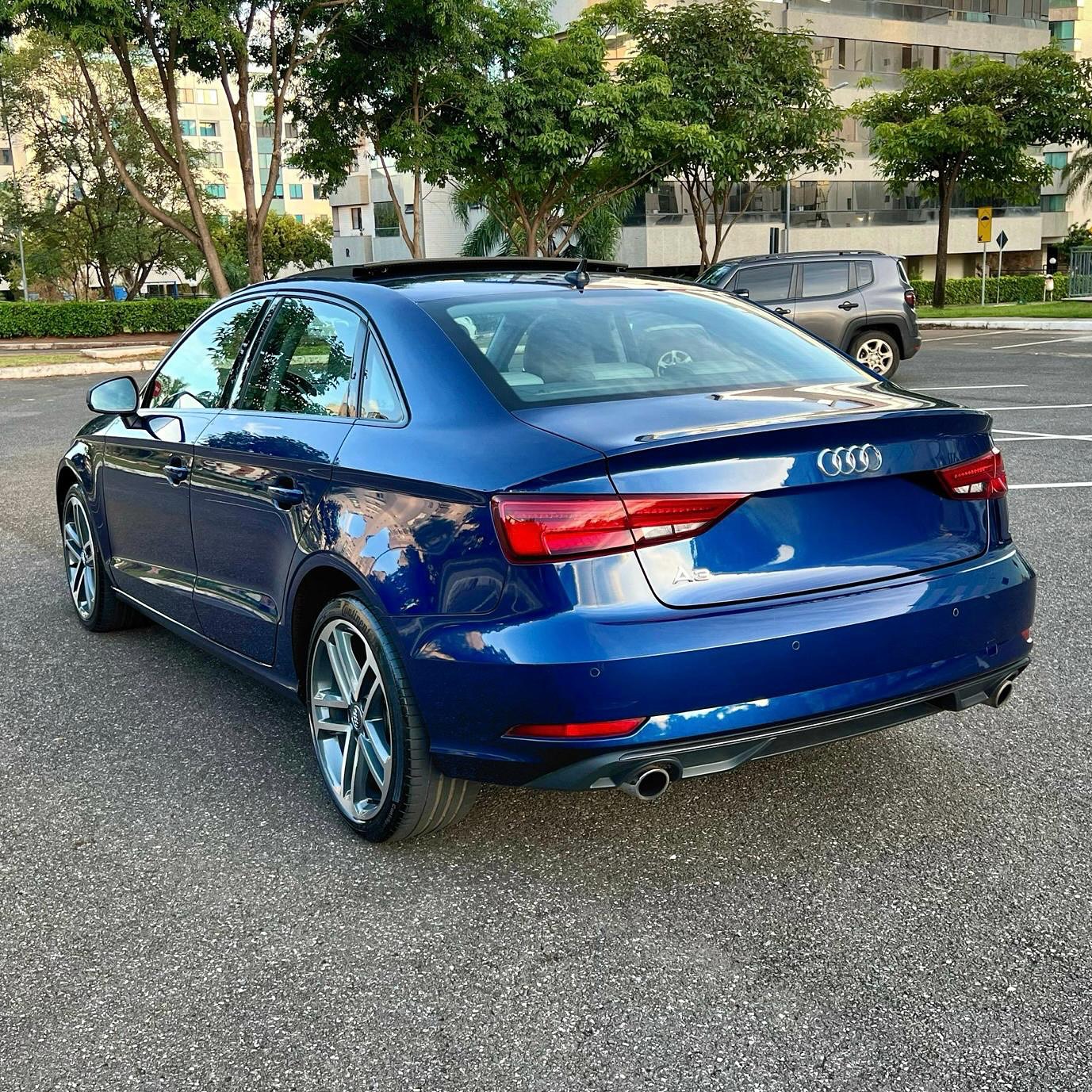 Imagem do Carro 5