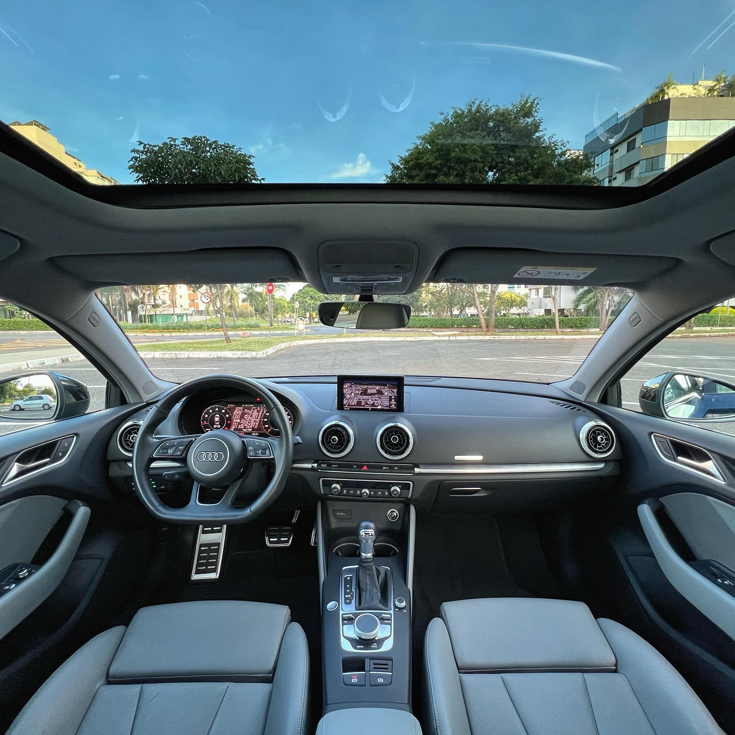 Imagem do Carro 8