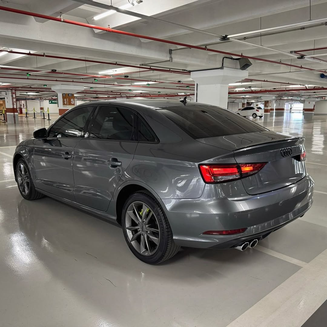 Imagem do Carro 4