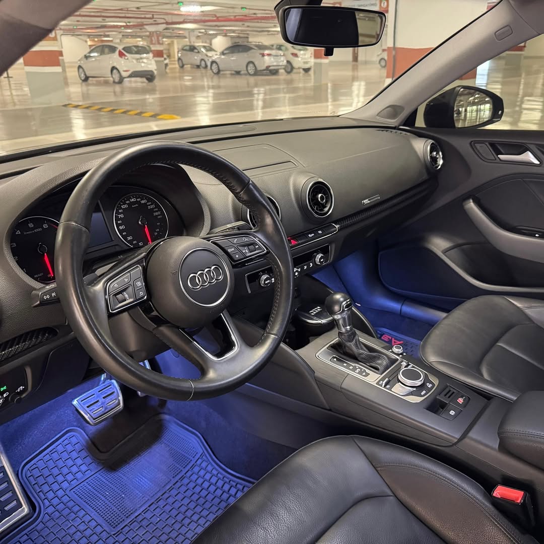 Imagem do Carro 8