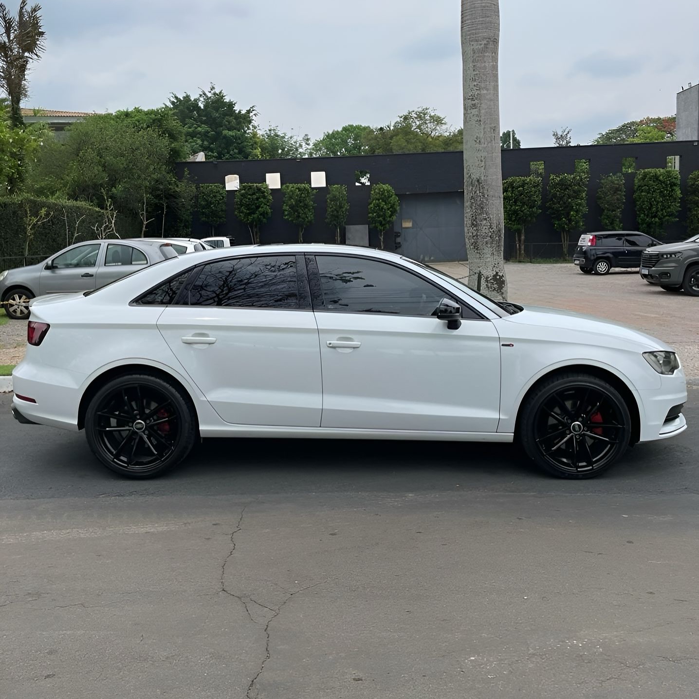 Imagem do Carro 6