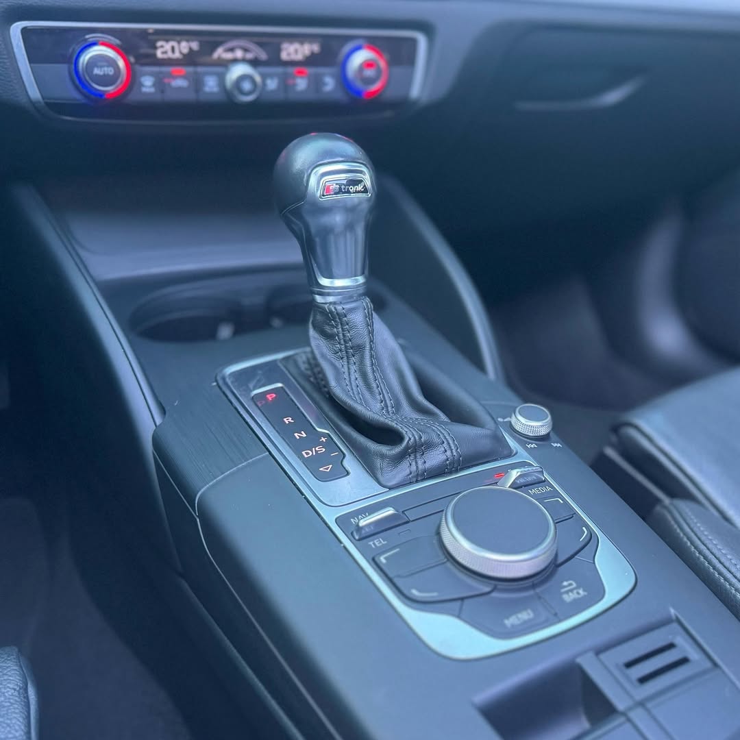 Imagem do Carro 10