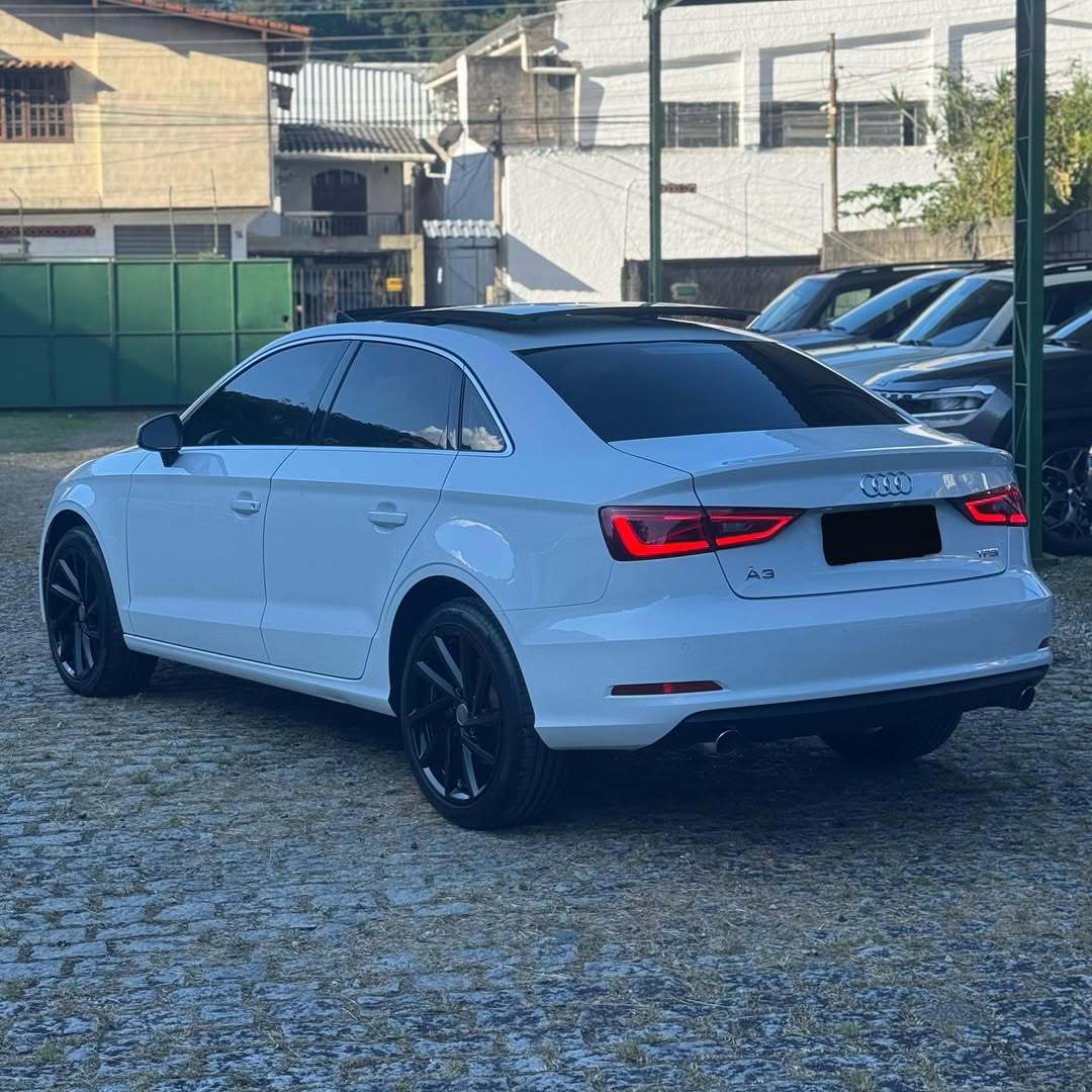 Imagem do Carro 4