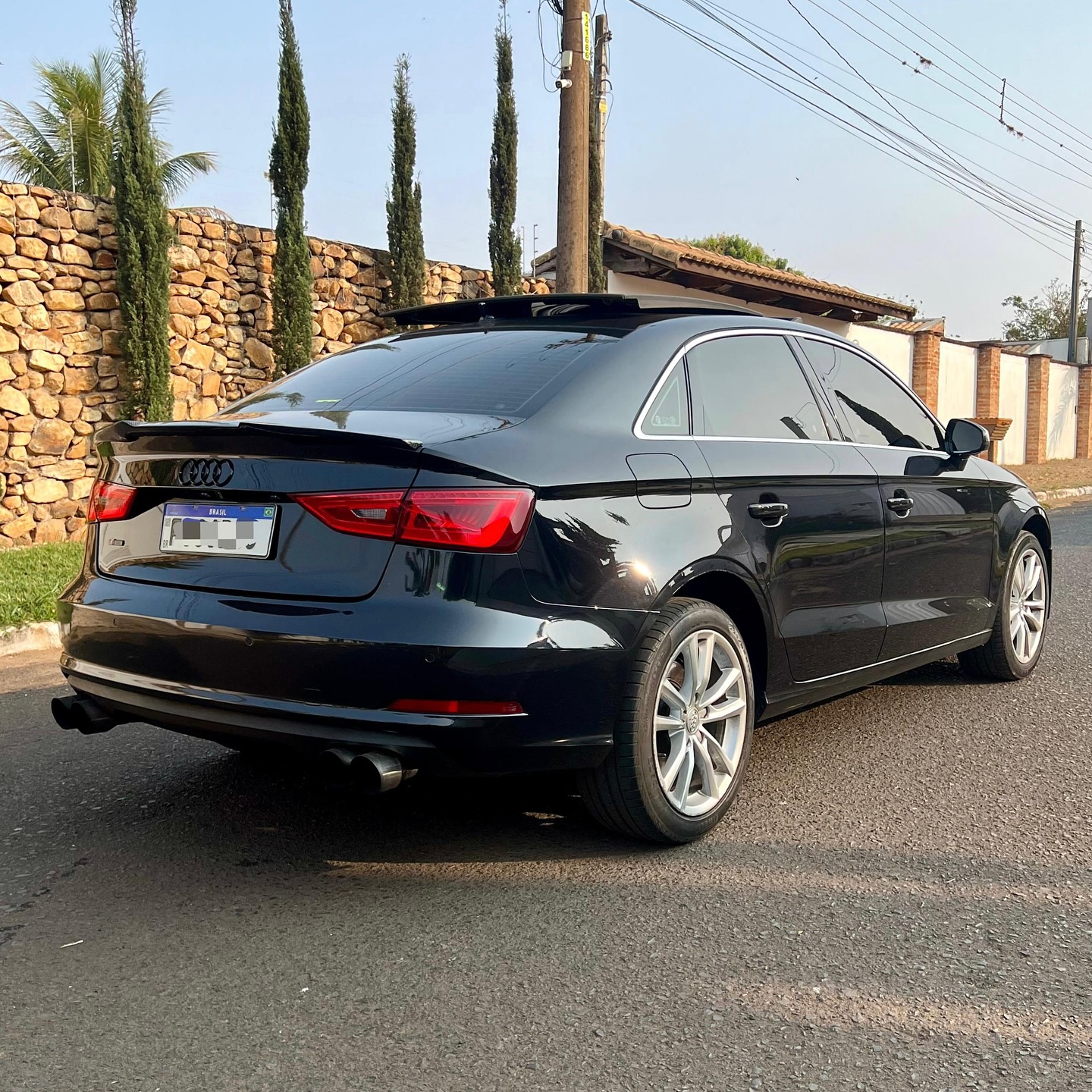 Imagem do Carro 5