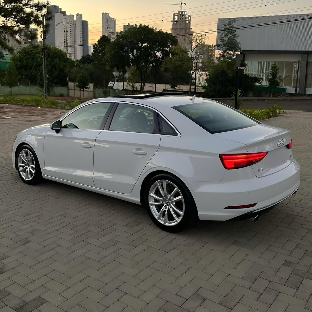 Imagem do Carro 4