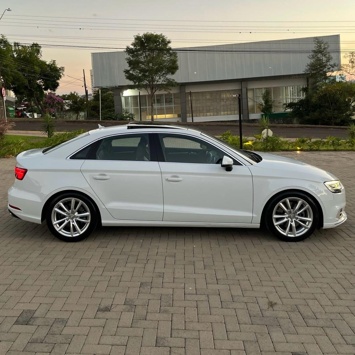 Imagem do Carro 7