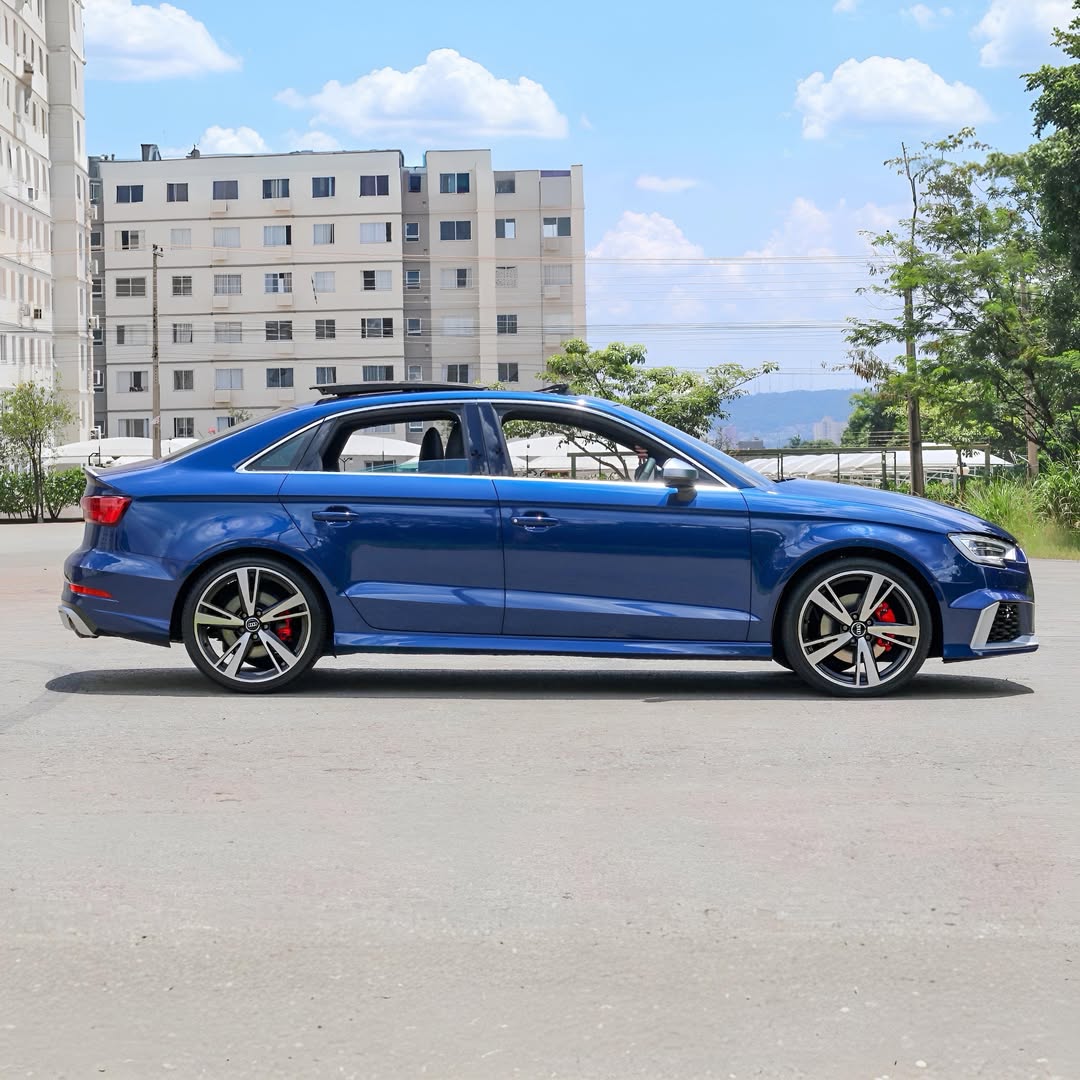 Audi A3 Ambition 2.0 TFSI 17/17 à venda em Гояс - Foto 4