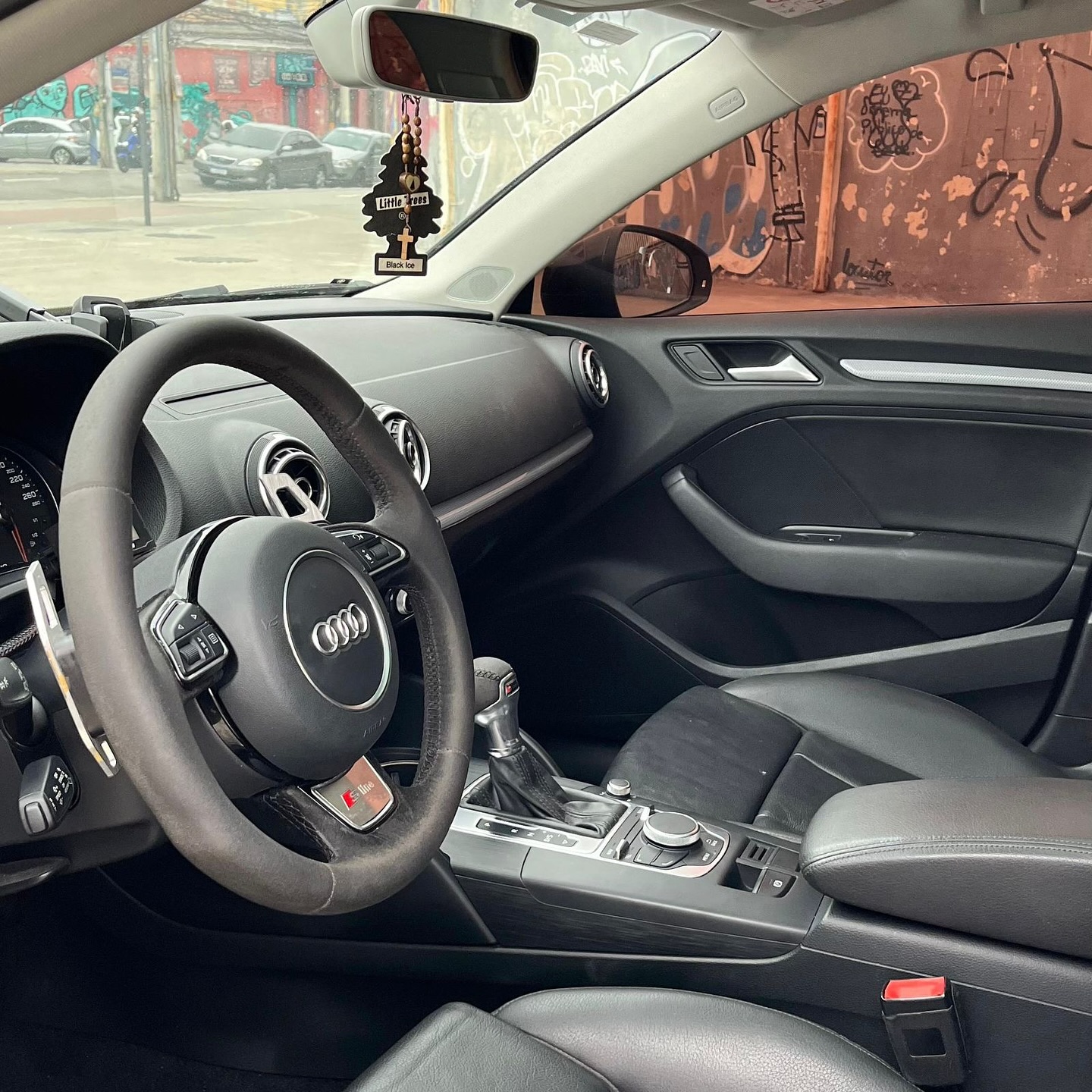 Imagem do Carro 9