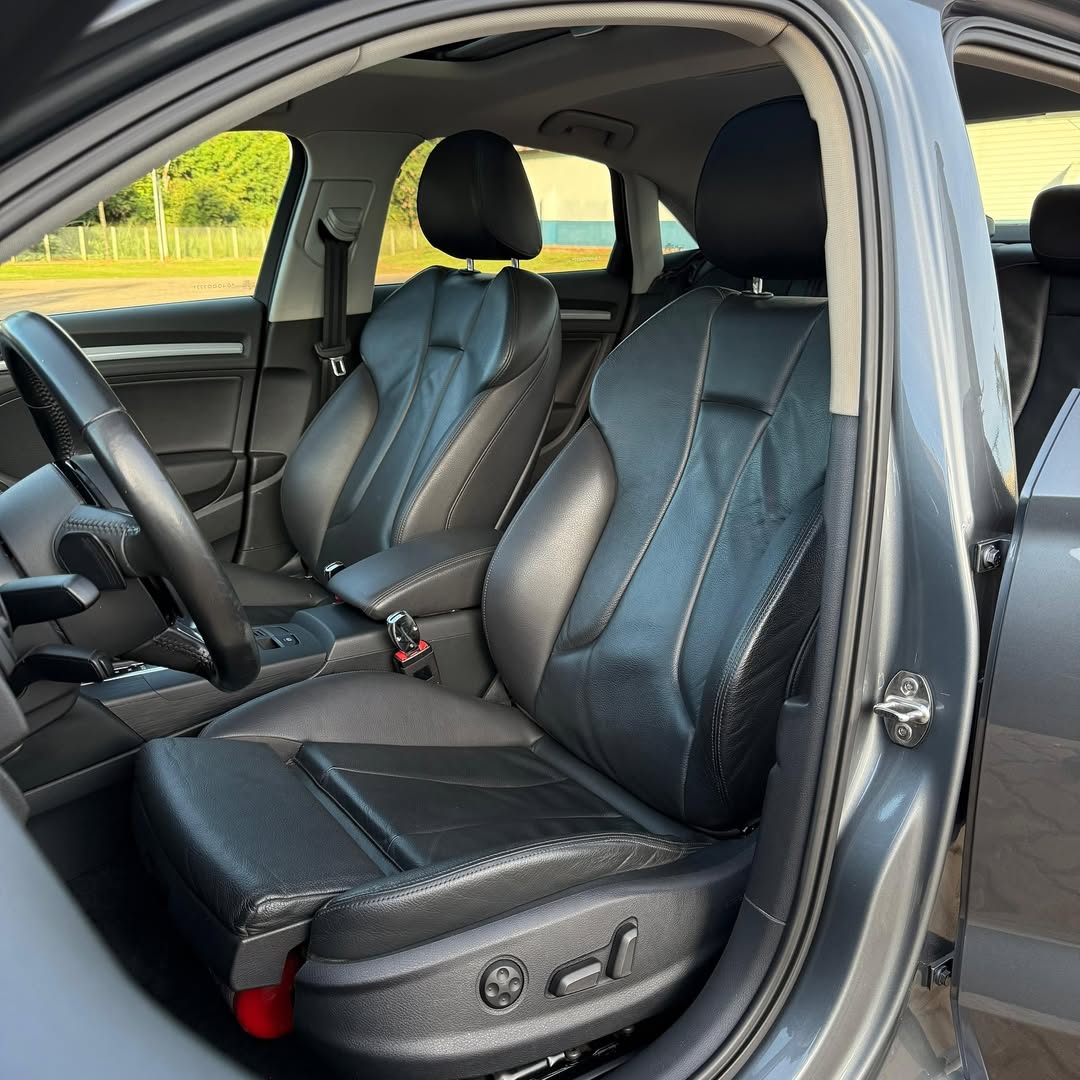 Imagem do Carro 9