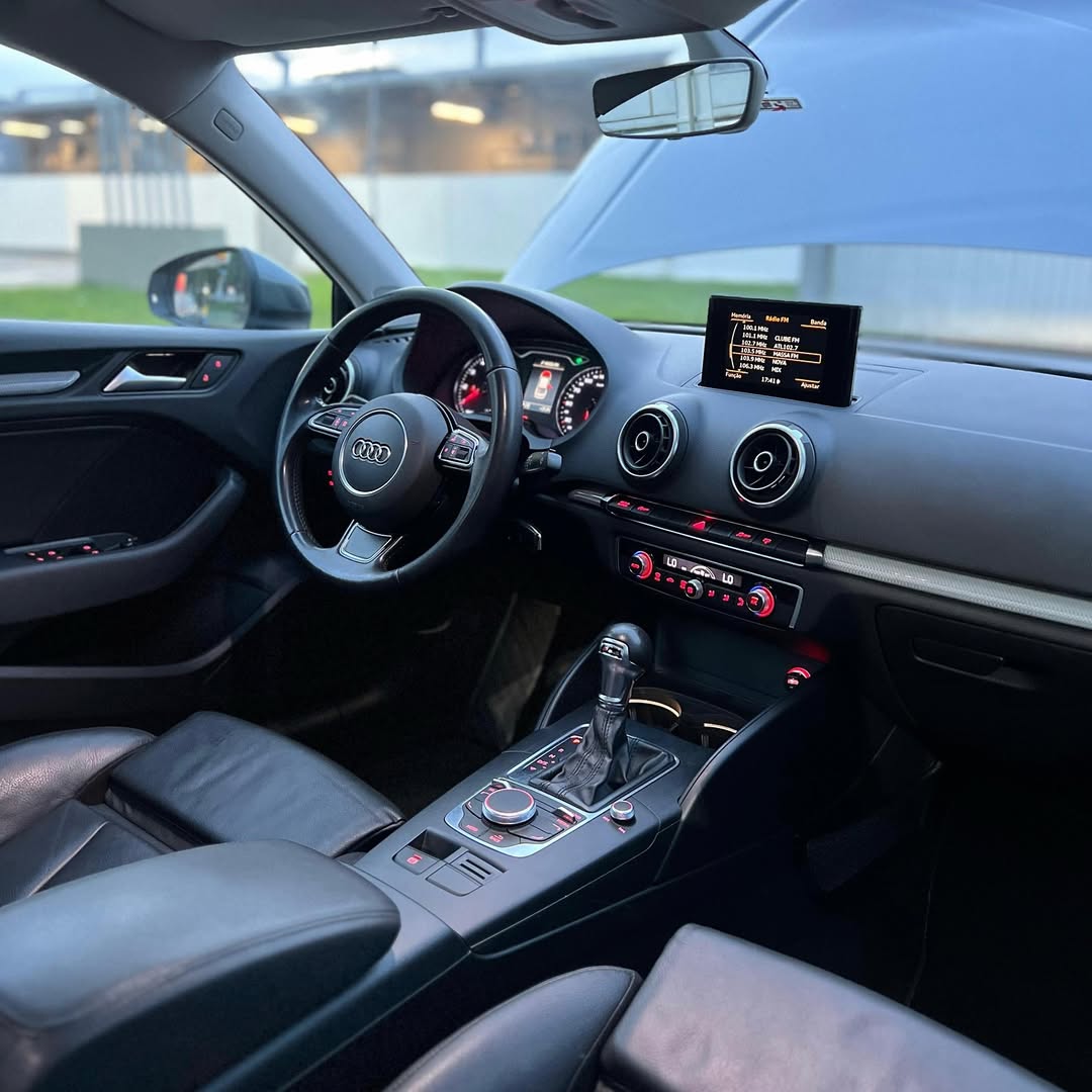 Imagem do Carro 5