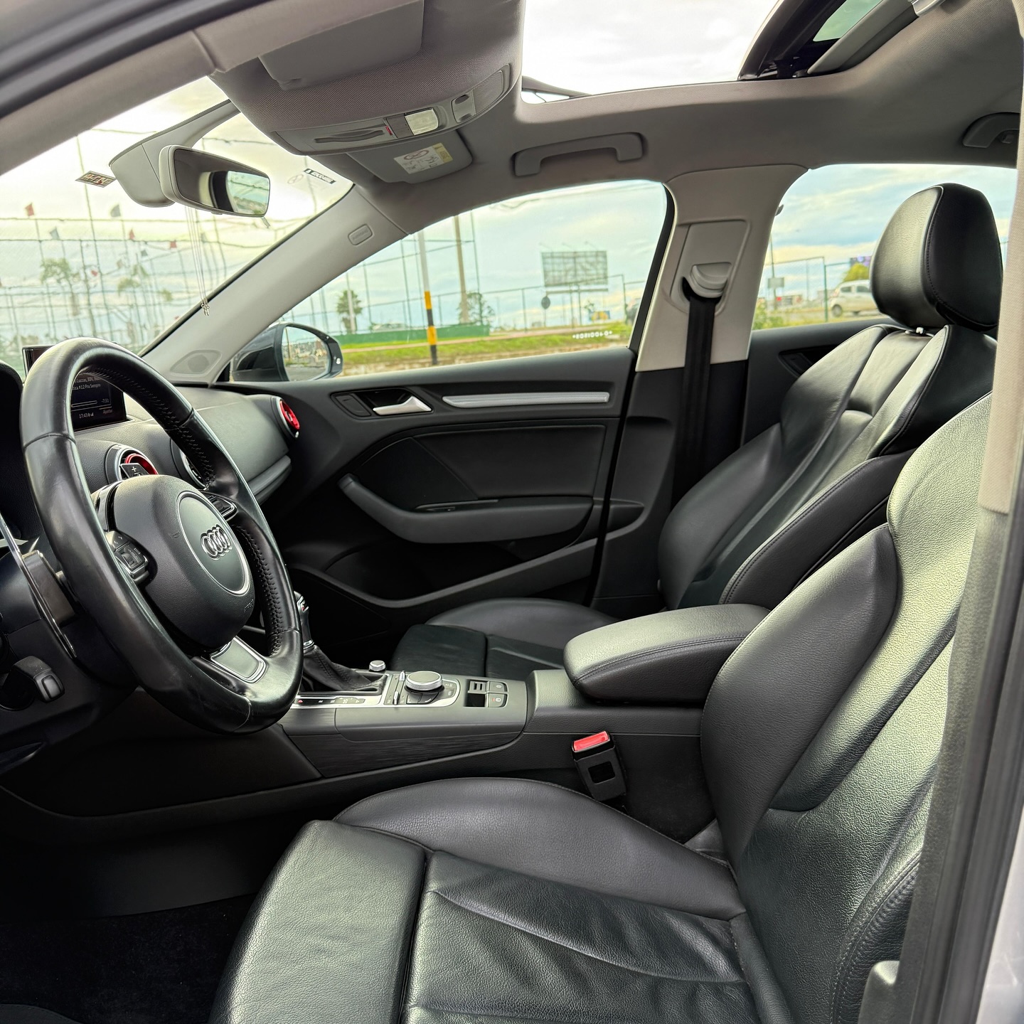 Imagem do Carro 10
