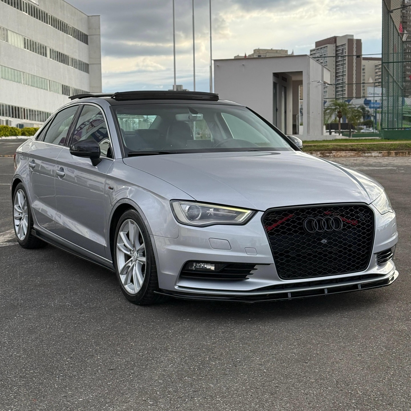 Imagem do Carro 3