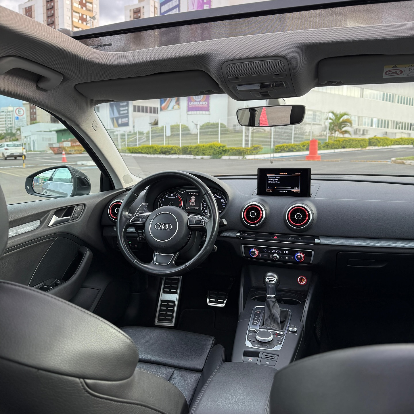 Imagem do Carro 9