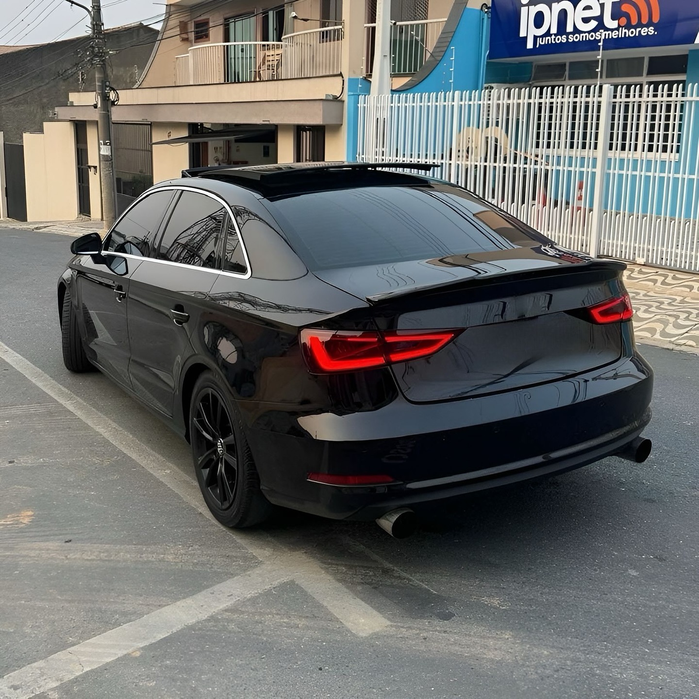 Imagem do Carro 3