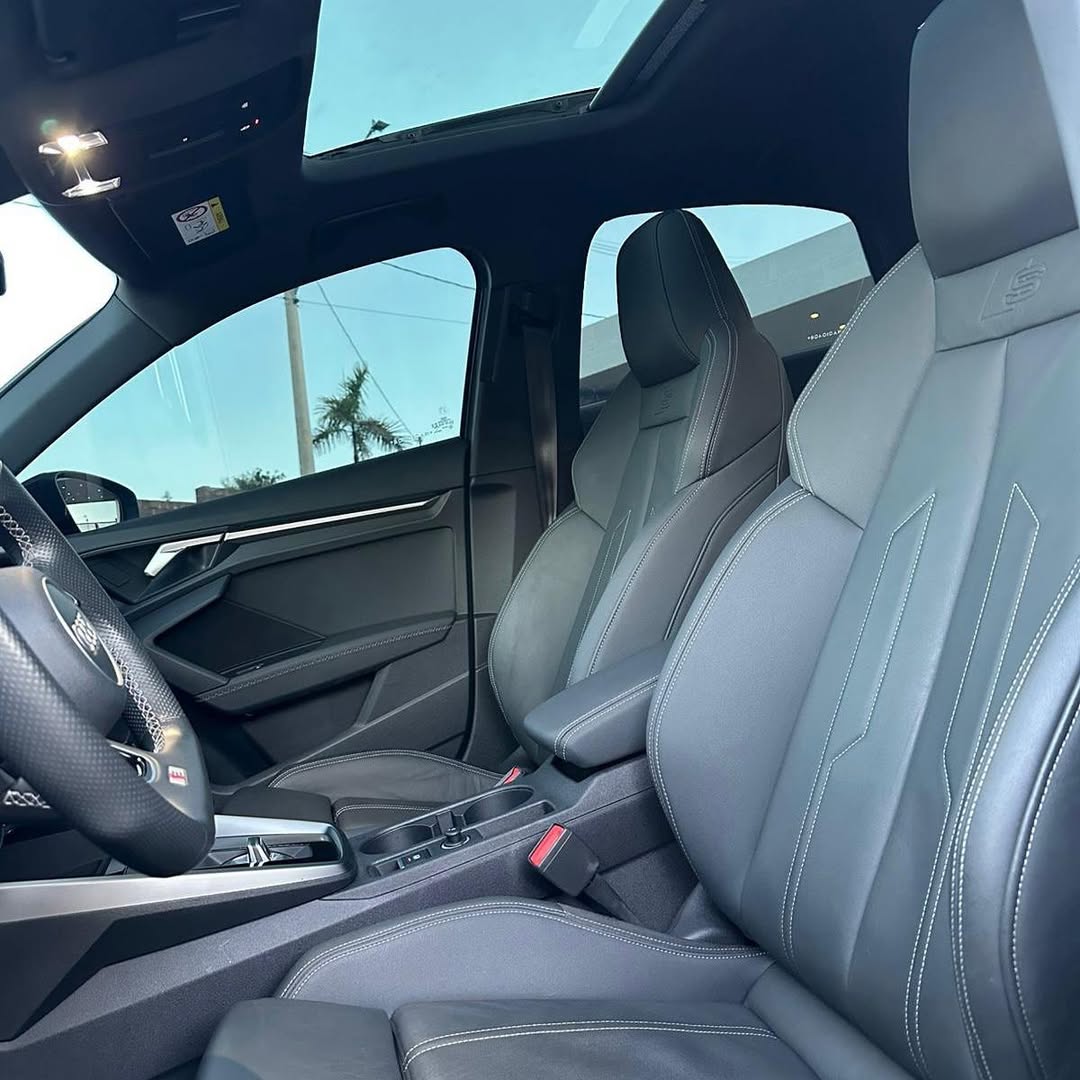 Imagem do Carro 10