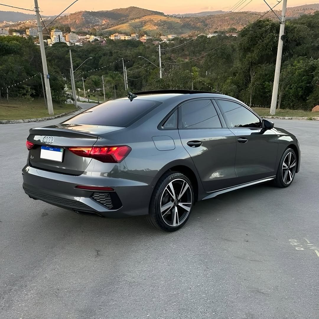 Imagem do Carro 7