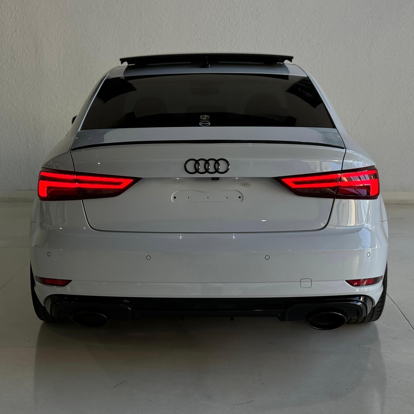 Imagem do Carro 3