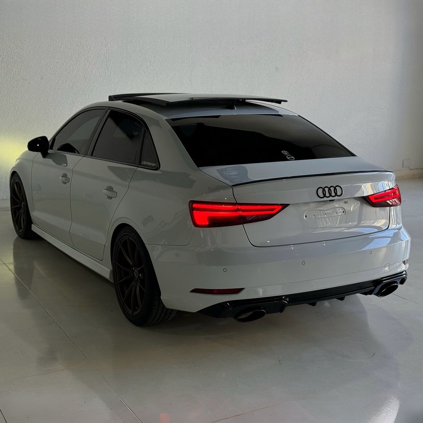 Imagem do Carro 5