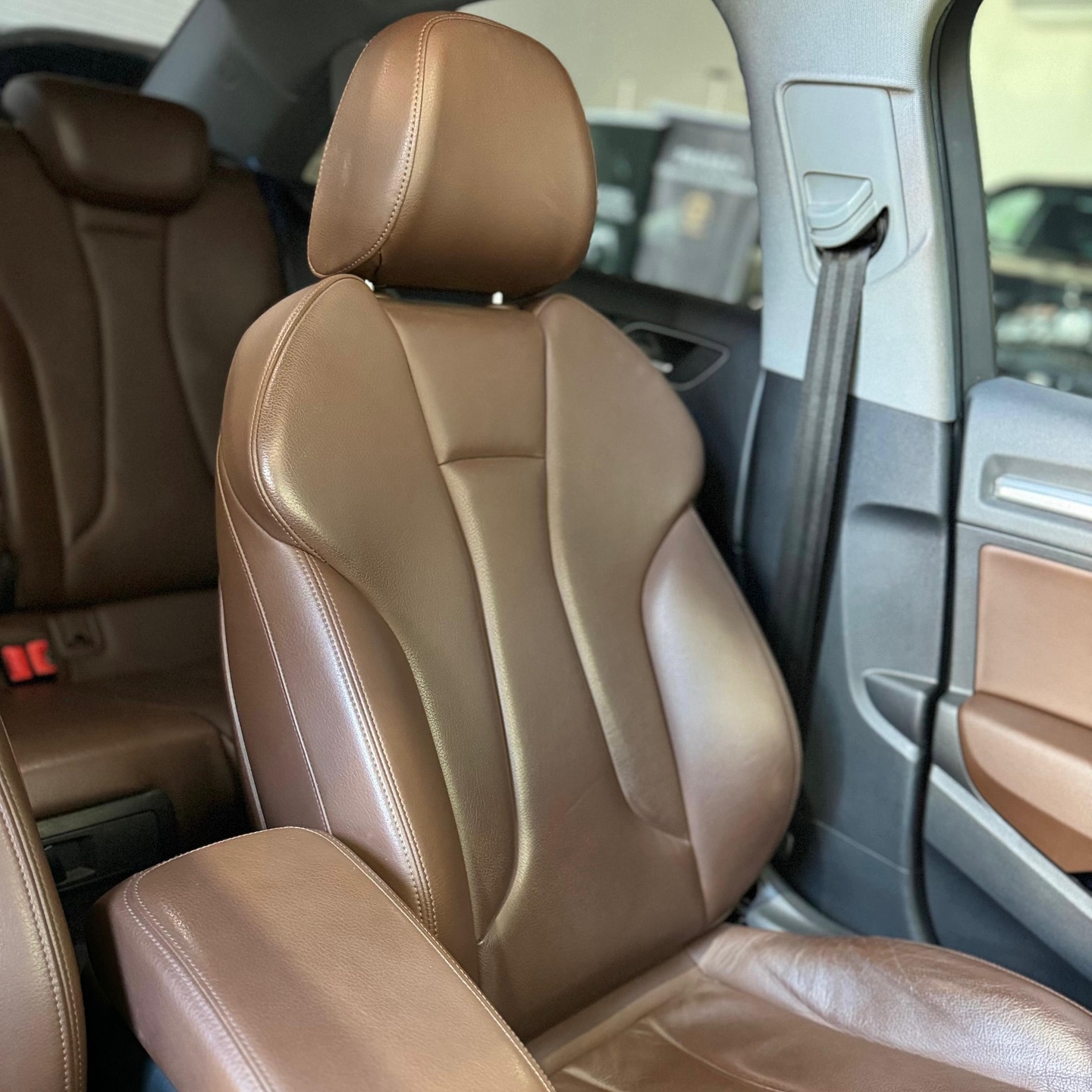 Imagem do Carro 8
