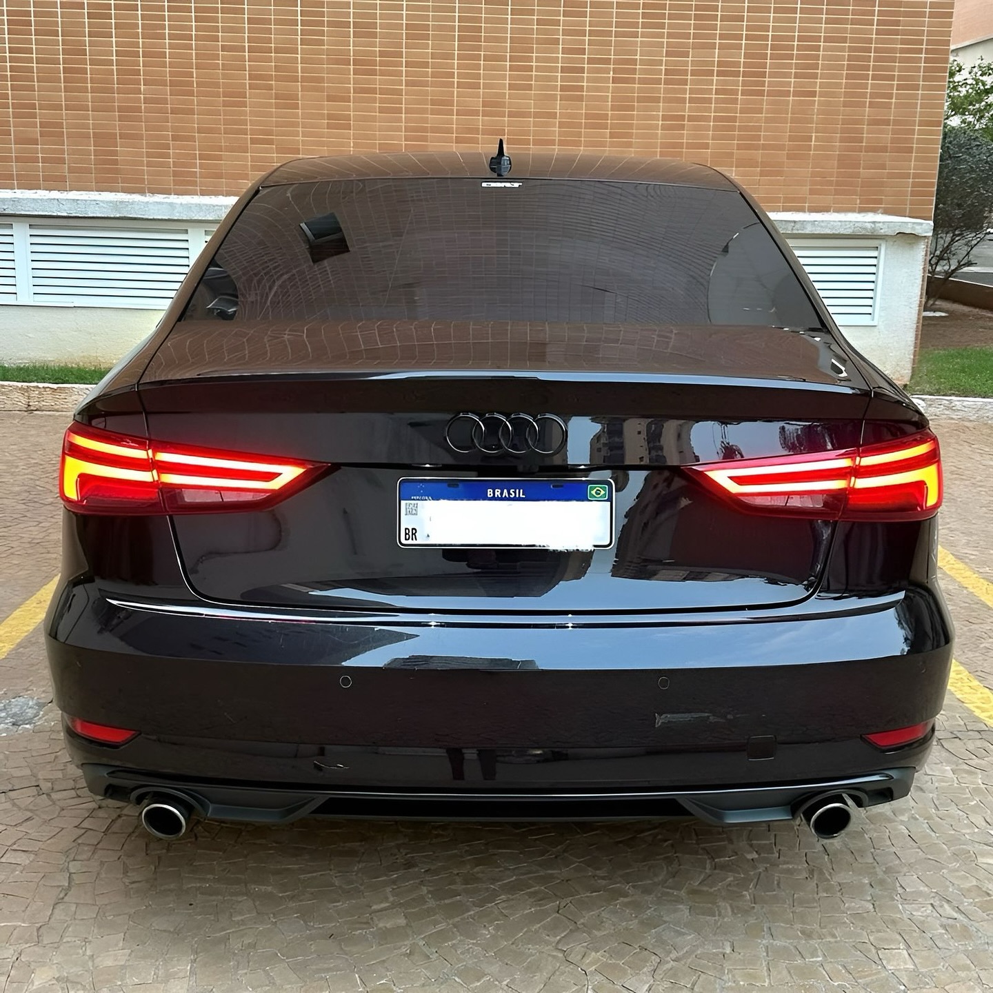 Imagem do Carro 4
