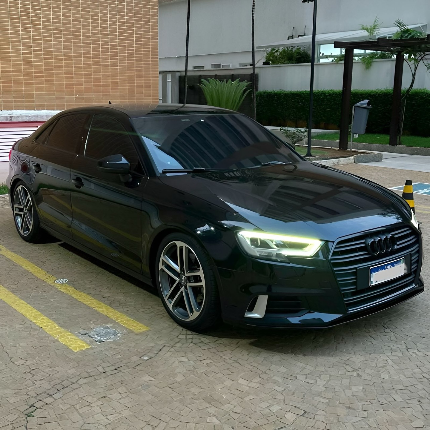 Imagem do Carro 6