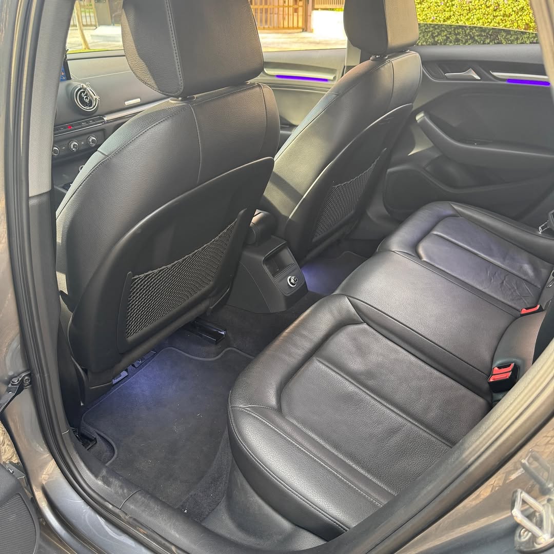 Imagem do Carro 10