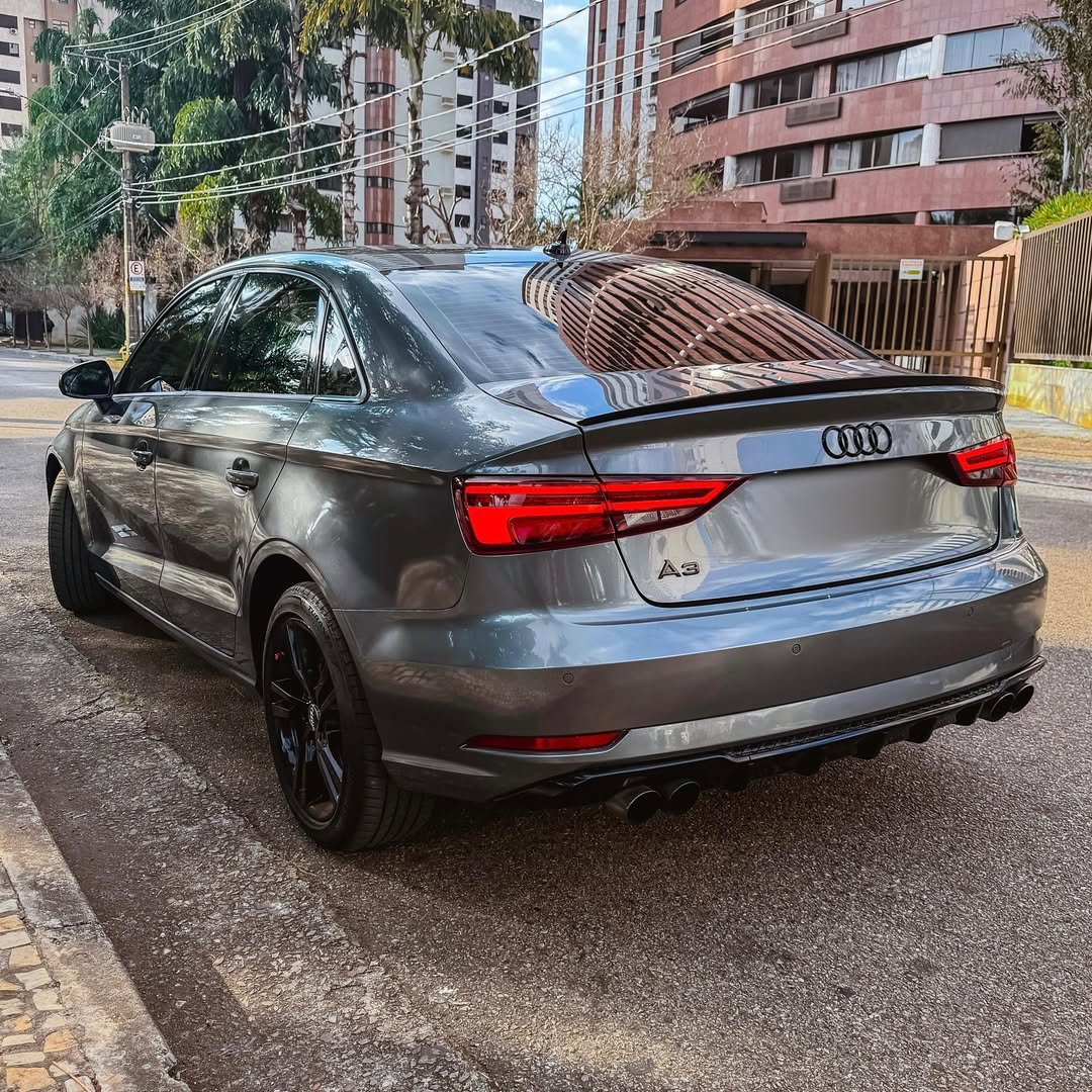Imagem do Carro 3