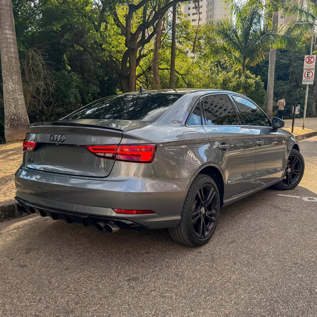 Imagem do Carro 4