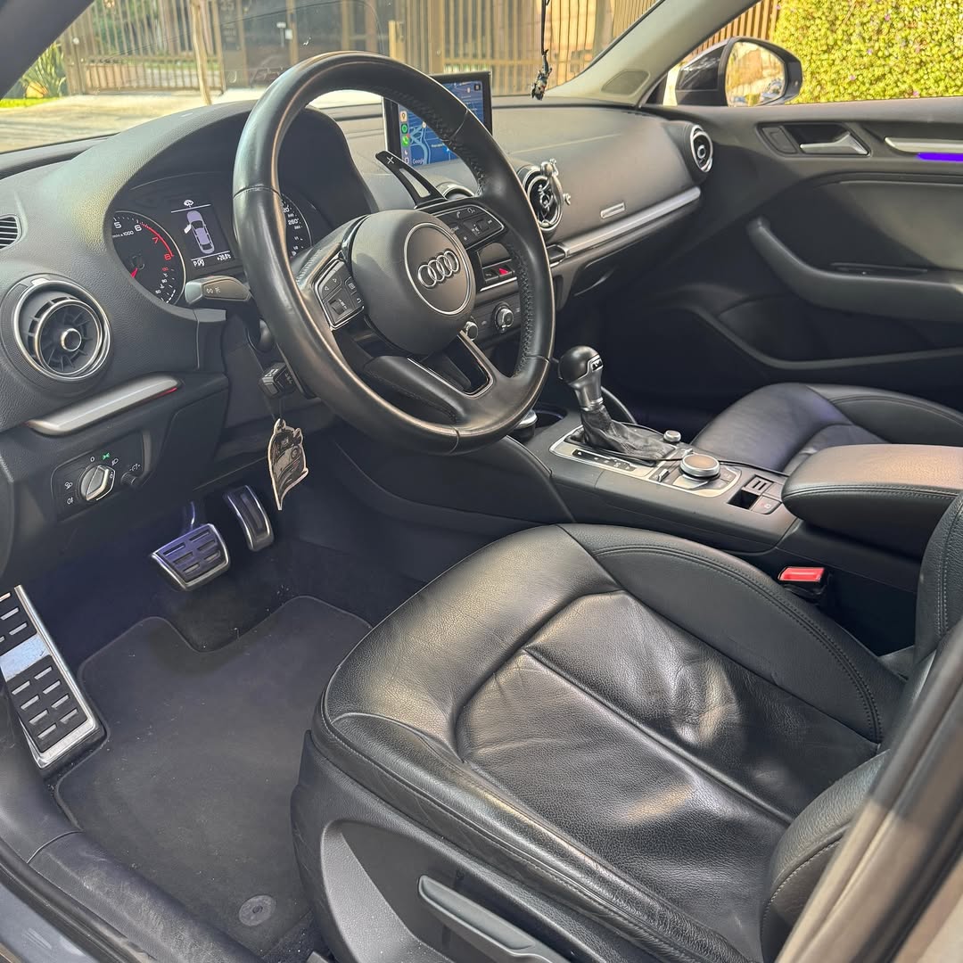 Imagem do Carro 8