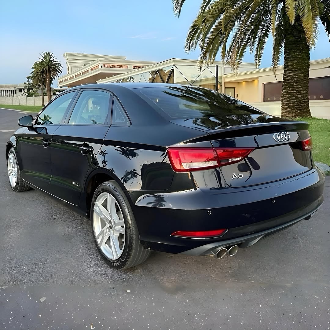 Imagem do Carro 5