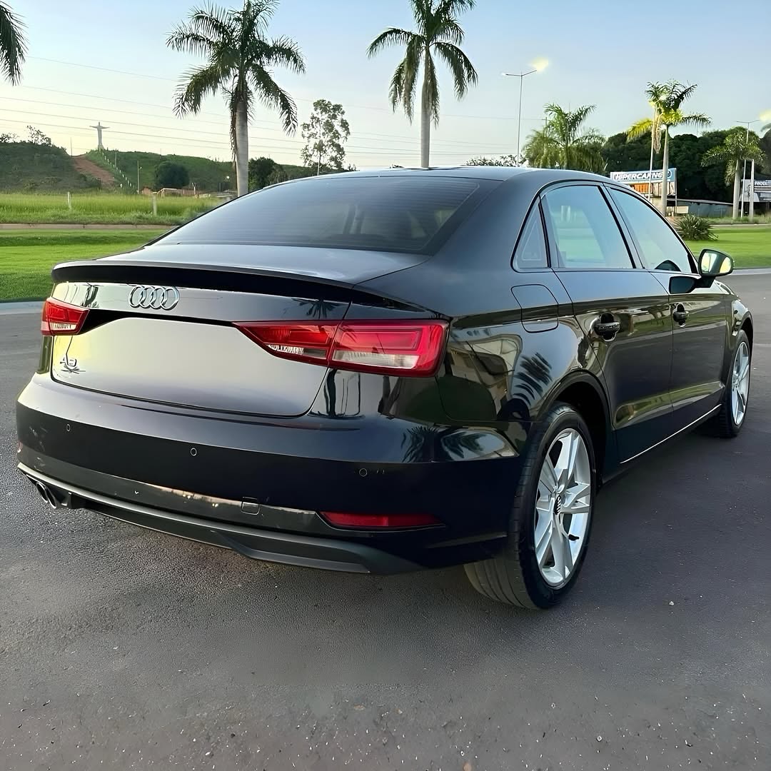 Imagem do Carro 7