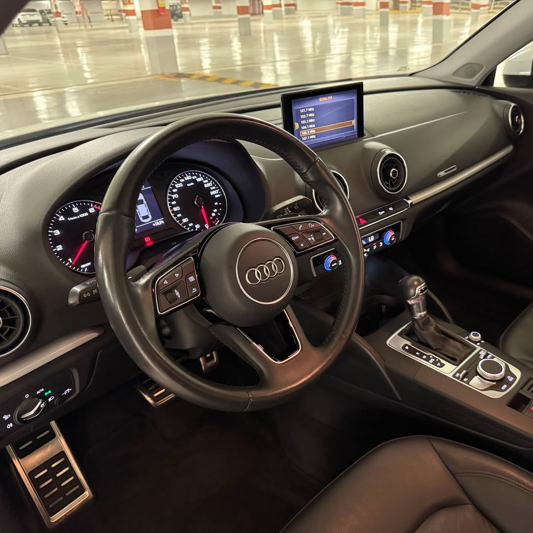 Audi A3 Prestige Plus 1.4 TFSI 19/19 à venda em Brasília, District Federal, Brazil - Foto 8