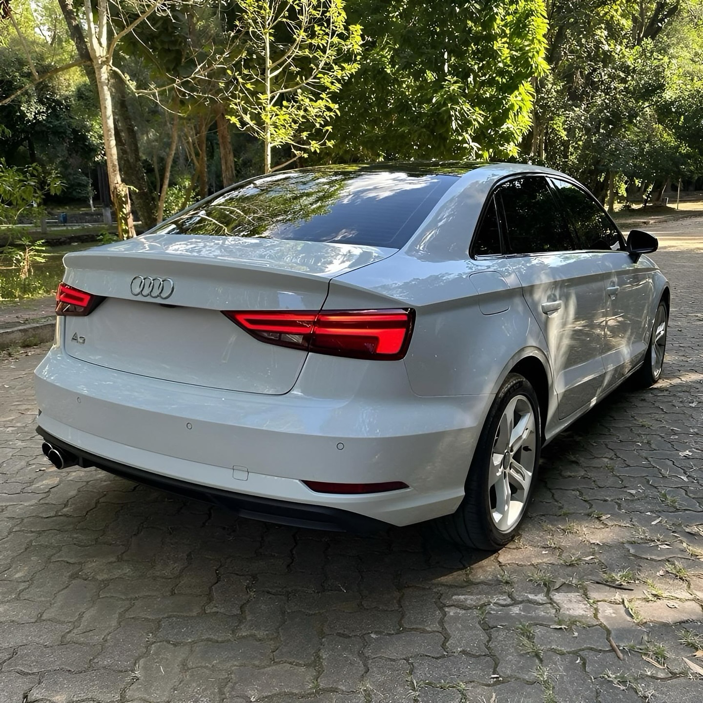 Imagem do Carro 6
