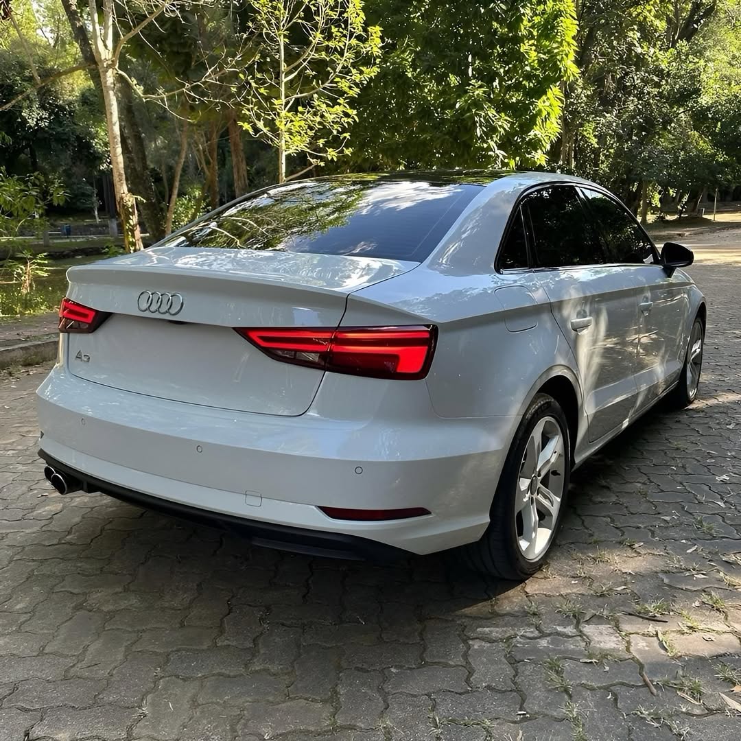 Imagem do Carro 4