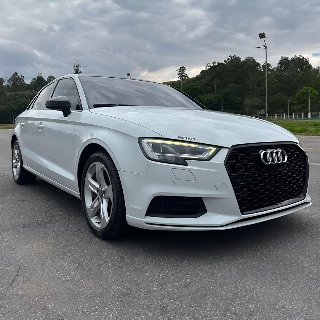 Audi A3 Prestige Plus 25 anos 1.4 TFSI 19/19 70.000km à venda em Minas Gerais - Foto 6