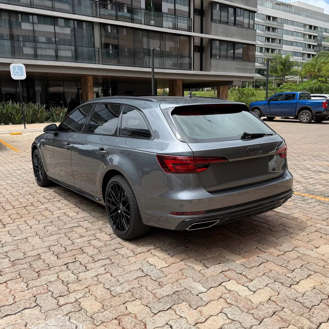 Audi A4 Avant S-Line 2.0 TFSI 19/19 77.000km à venda em Brasília, District Federal, Brazil - Foto 3
