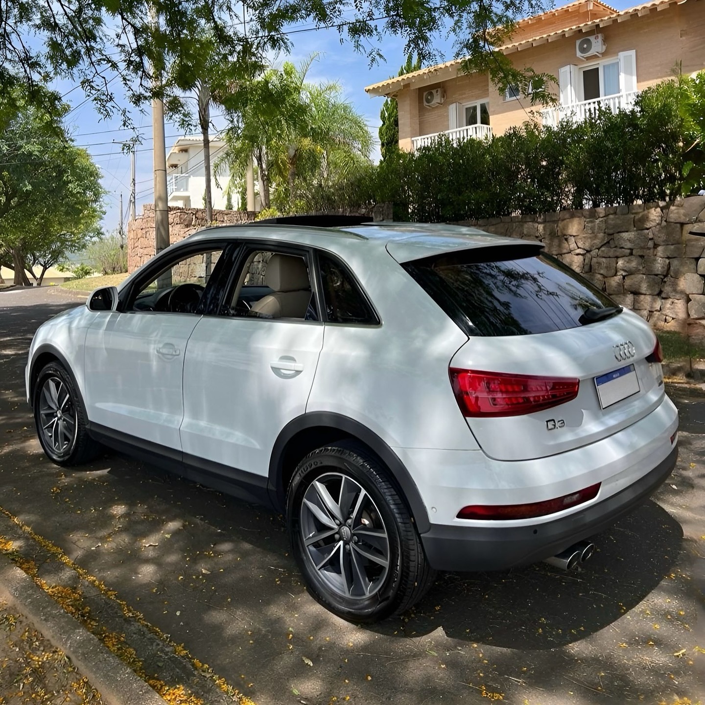 Imagem do Carro 3