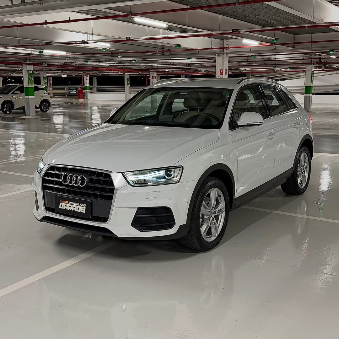 Audi Q3 Ambiente Plus 1.4 TFSI Flex 18/18 à venda em Brasília, District Federal, Brazil - Foto 2