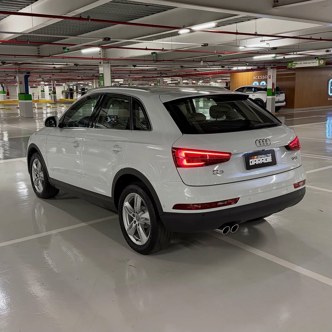 Audi Q3 Ambiente Plus 1.4 TFSI Flex 18/18 à venda em Brasília, District Federal, Brazil - Foto 3