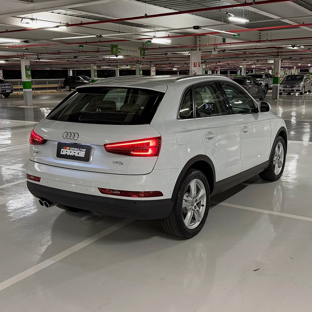 Audi Q3 Ambiente Plus 1.4 TFSI Flex 18/18 à venda em Brasília, District Federal, Brazil - Foto 4