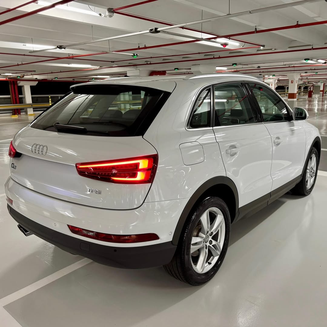 Imagem do Carro 6
