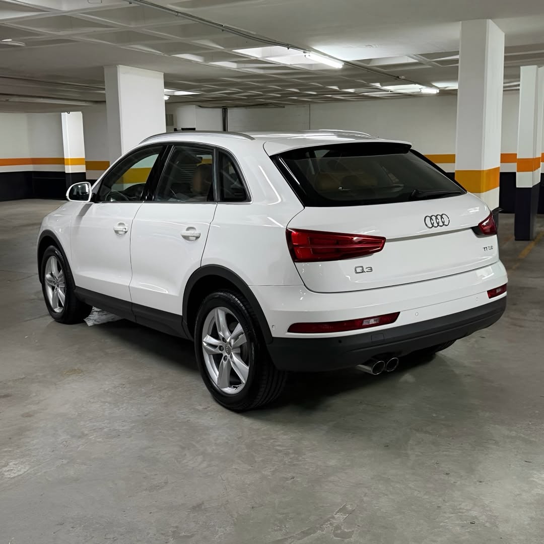 Audi Q3 Ambiente Plus 1.4 TFSI Flex 2018 à venda em São Paulo, Brazil - Foto 3