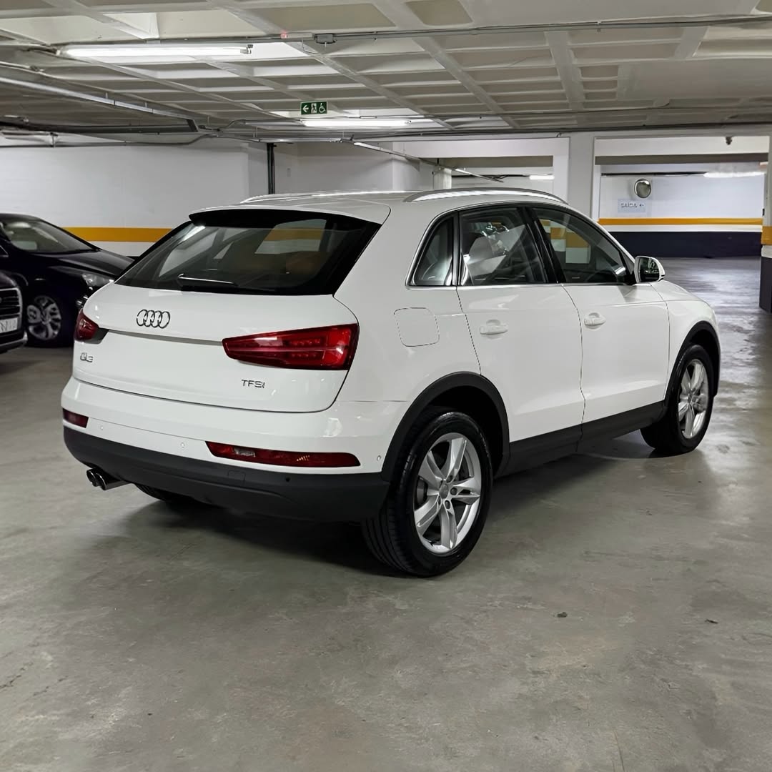 Audi Q3 Ambiente Plus 1.4 TFSI Flex 2018 à venda em São Paulo, Brazil - Foto 4