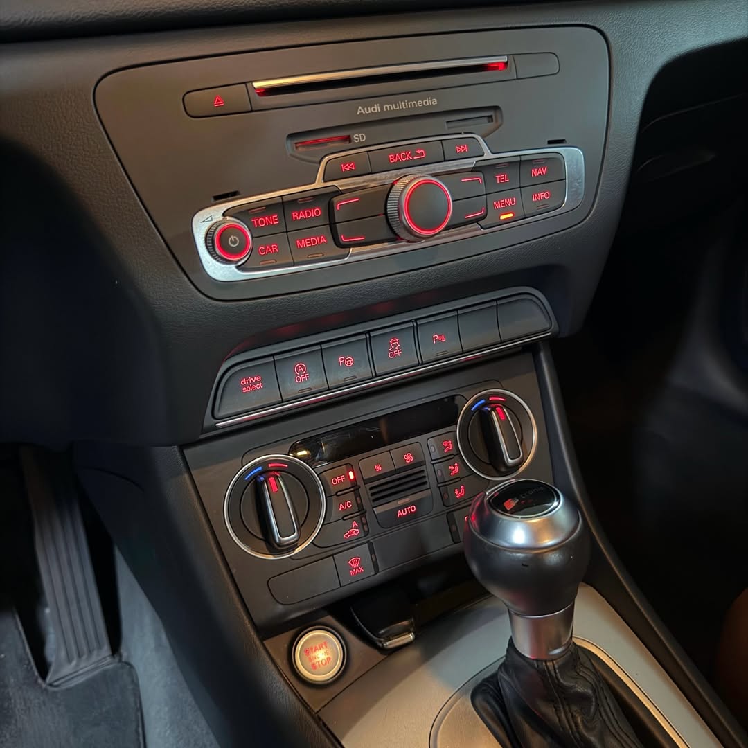 Audi Q3 Ambiente Plus 1.4 TFSI Flex 2018 à venda em São Paulo, Brazil - Foto 9