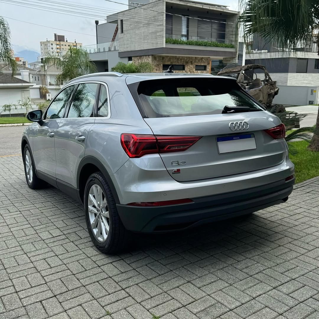 Imagem do Carro 3