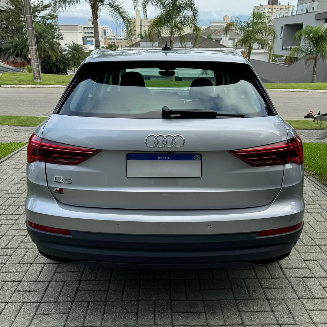 Imagem do Carro 4